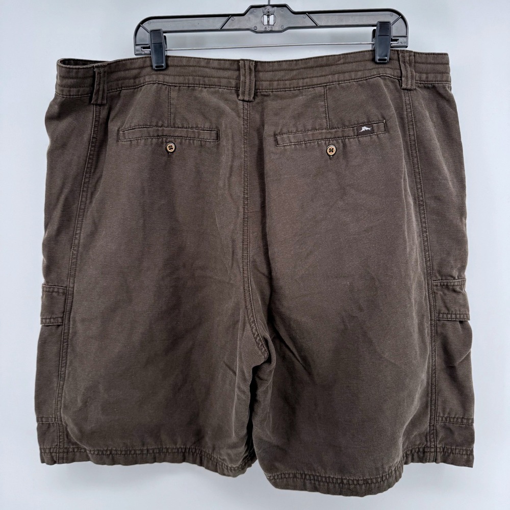 Tommy Bahama Relax Cargo Shorts Mens 42‎ Brown Tencel Cotton Utility Casual - Picture 2 of 6